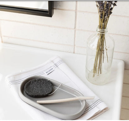 Wildpier Bamboo Charcoal Konjac Sponge