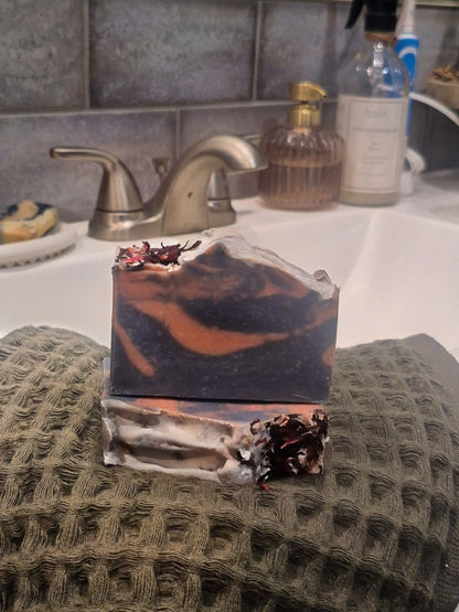 🌹 Rose + Charcoal Body Bar